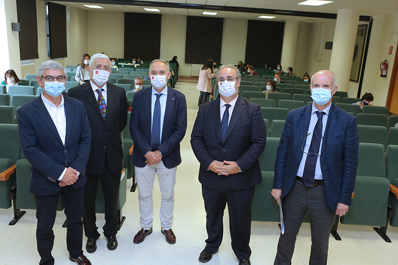 La Facultad de Comercio inaugura el curso académico con la puesta en marcha del nuevo doble grado de Comercio y Relaciones Laborales y Recursos Humanos