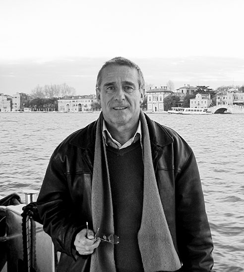 Anastasio Ovejero acaba de publicar el libro «Trauma y memoria en las víctimas del franquismo: Su transmisión a las siguientes generaciones»