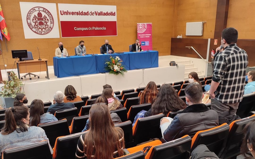 Encuentro del rector de la UVa con la comunidad universitaria del Campus de Palencia