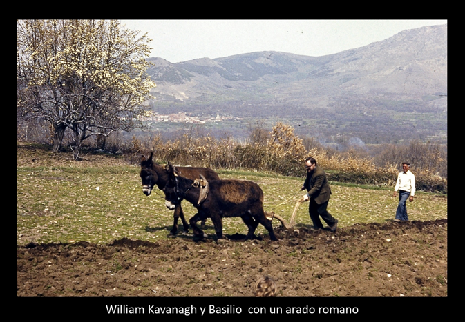 Exposición fotográfica y audiovisual sobre el antropólogo William Kavanagh