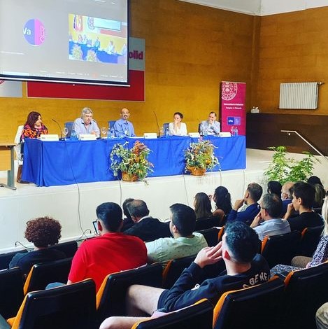 Mesa redonda sobre la Reforma laboral