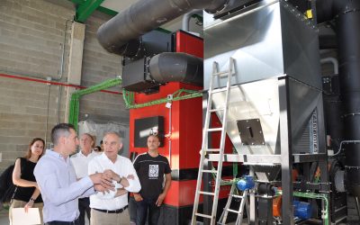 El rector de la UVa visita la red de calor con biomasa para los edificios del Campus que entrará en funcionamiento en octubre