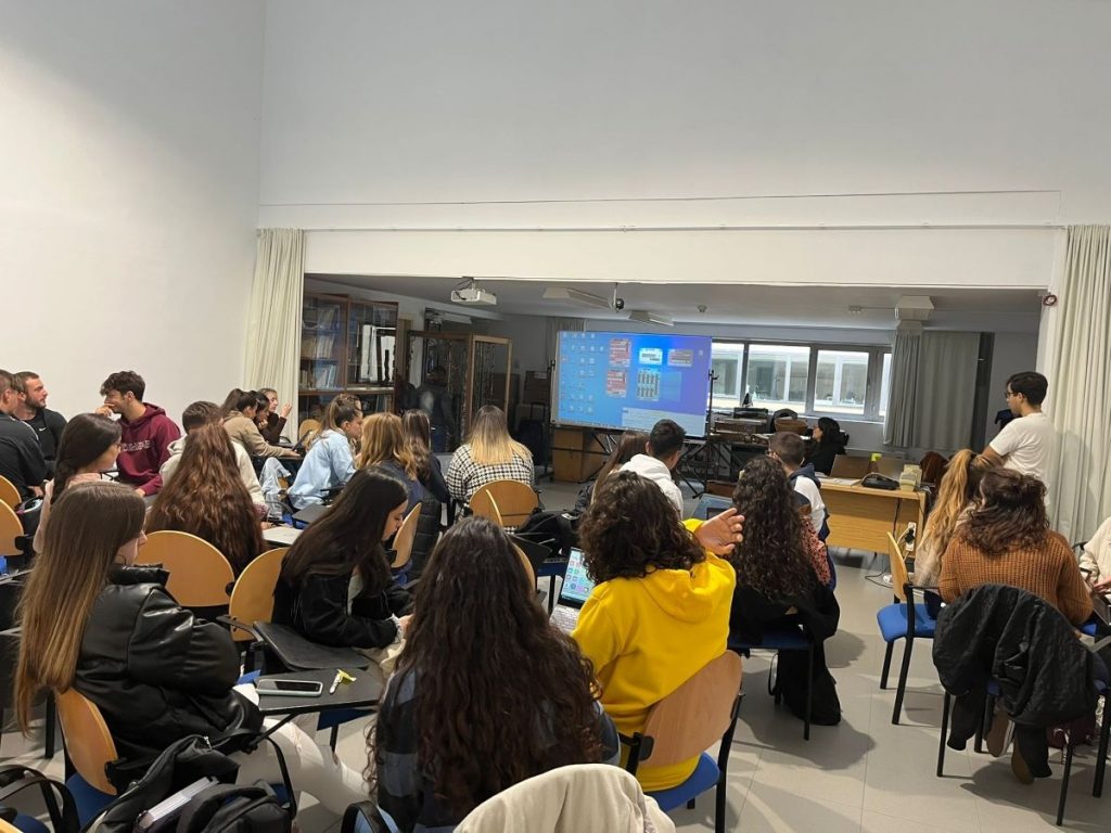 Experiencia-sonora-Campus-de-Palencia-grupo