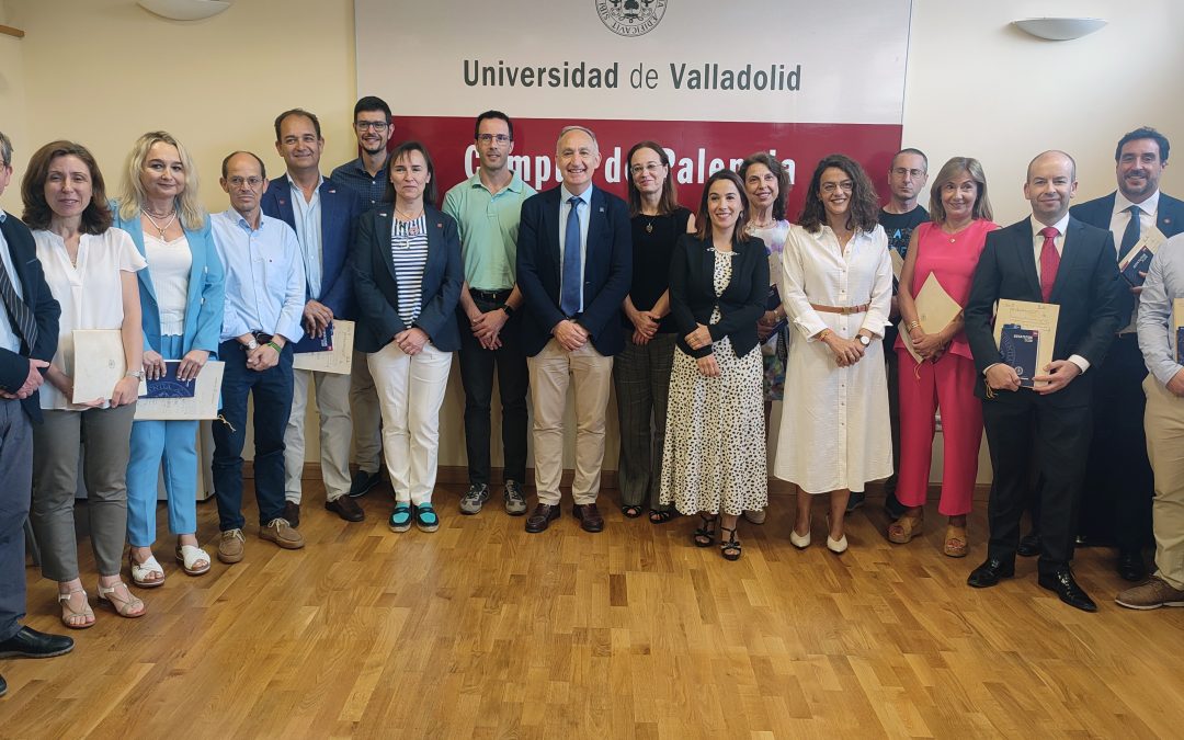 El rector de la UVa preside la toma de posesión de la nueva decana de la Facultad de Educación de Palencia