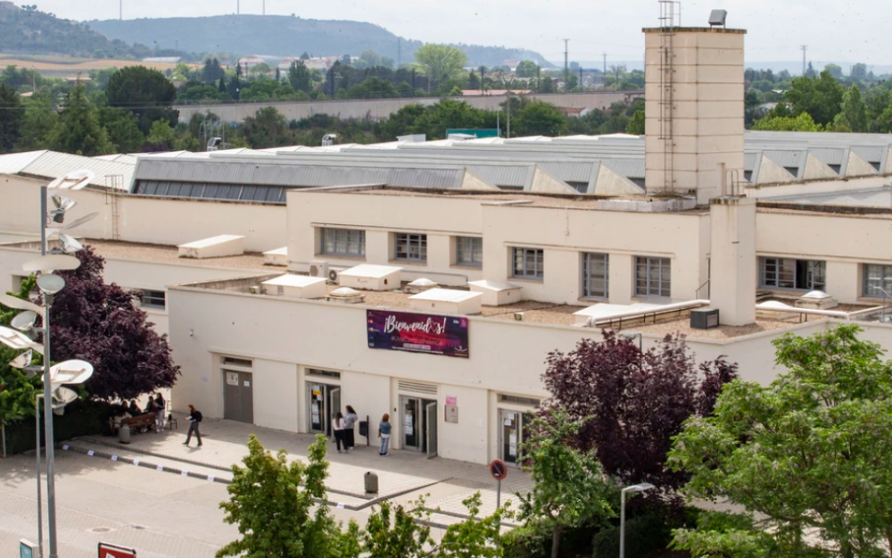 Ciencias del Trabajo y Comercio se fusionan en una facultad