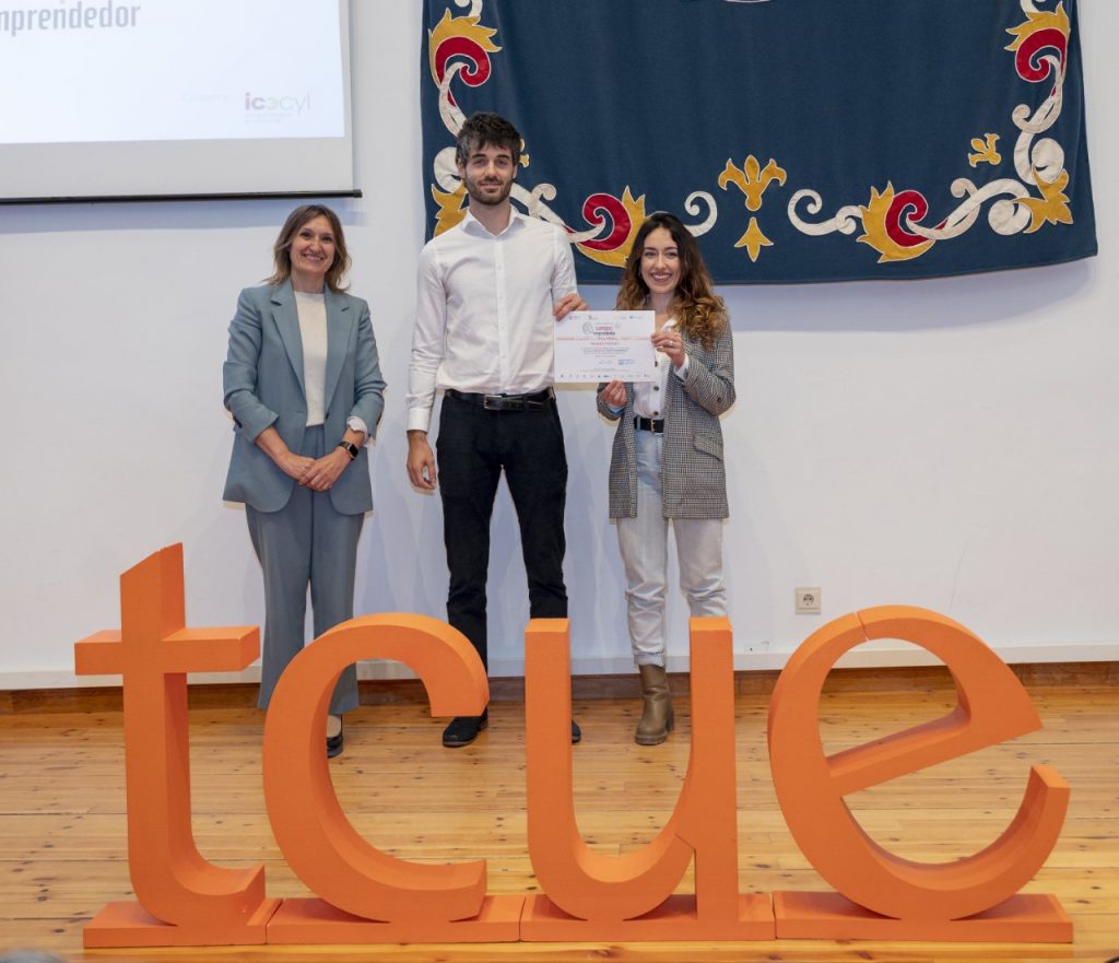 Creatividad de los premios TCUE.